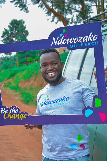 Team member holding the Ndowozako frame